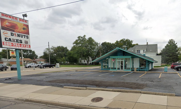 Amy Joy Donuts - Centerline - 24565 Van Dyke Ave